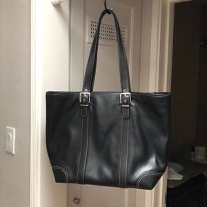 COACH large tote / purse in black.
